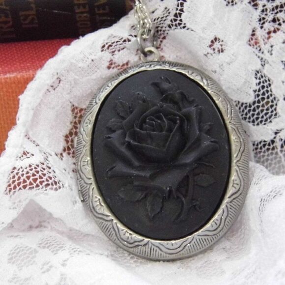 Valentine’s wedding Black Gothic Black Rose Cameo Locket Necklace mom wife gift - Picture 6 of 8